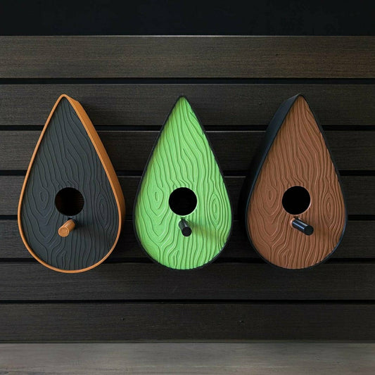 Plow & Hearth / Teardrop Birdhouse