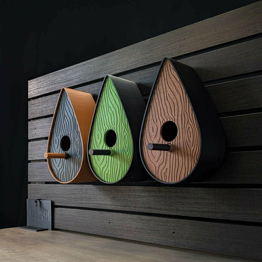 Plow & Hearth / Teardrop Birdhouse